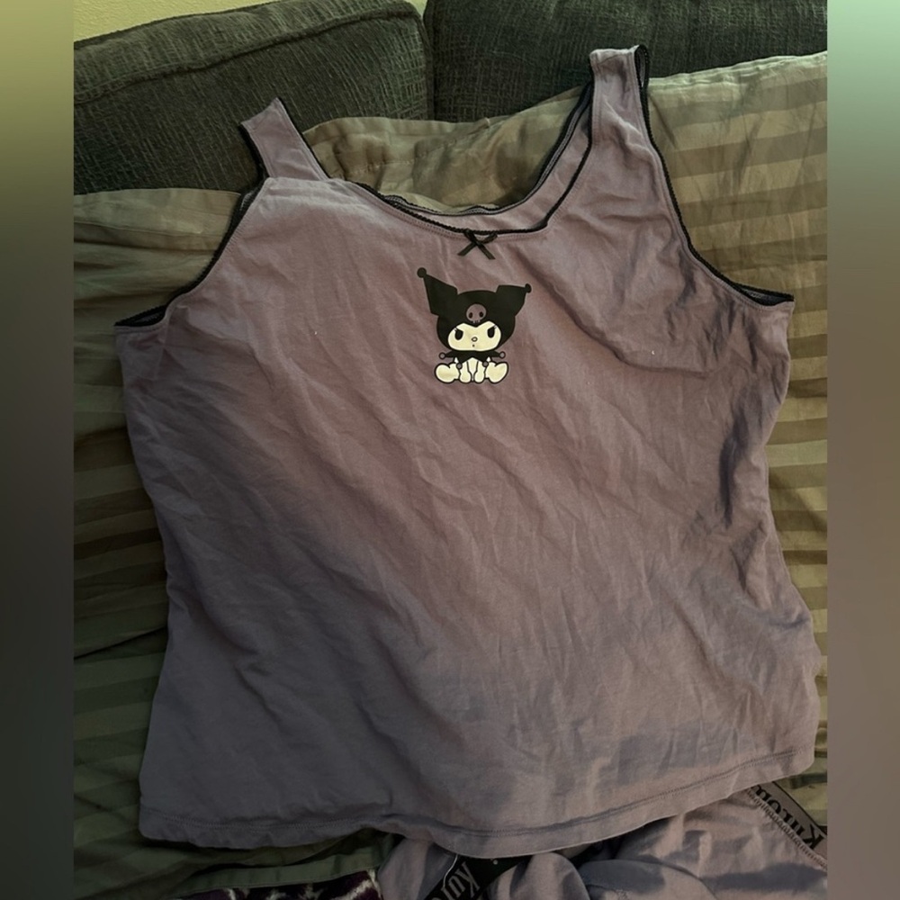Kuromi top